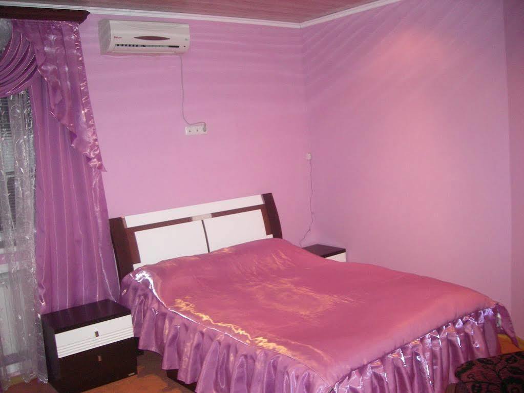 Gyumri Hotel Erivan Exterior foto